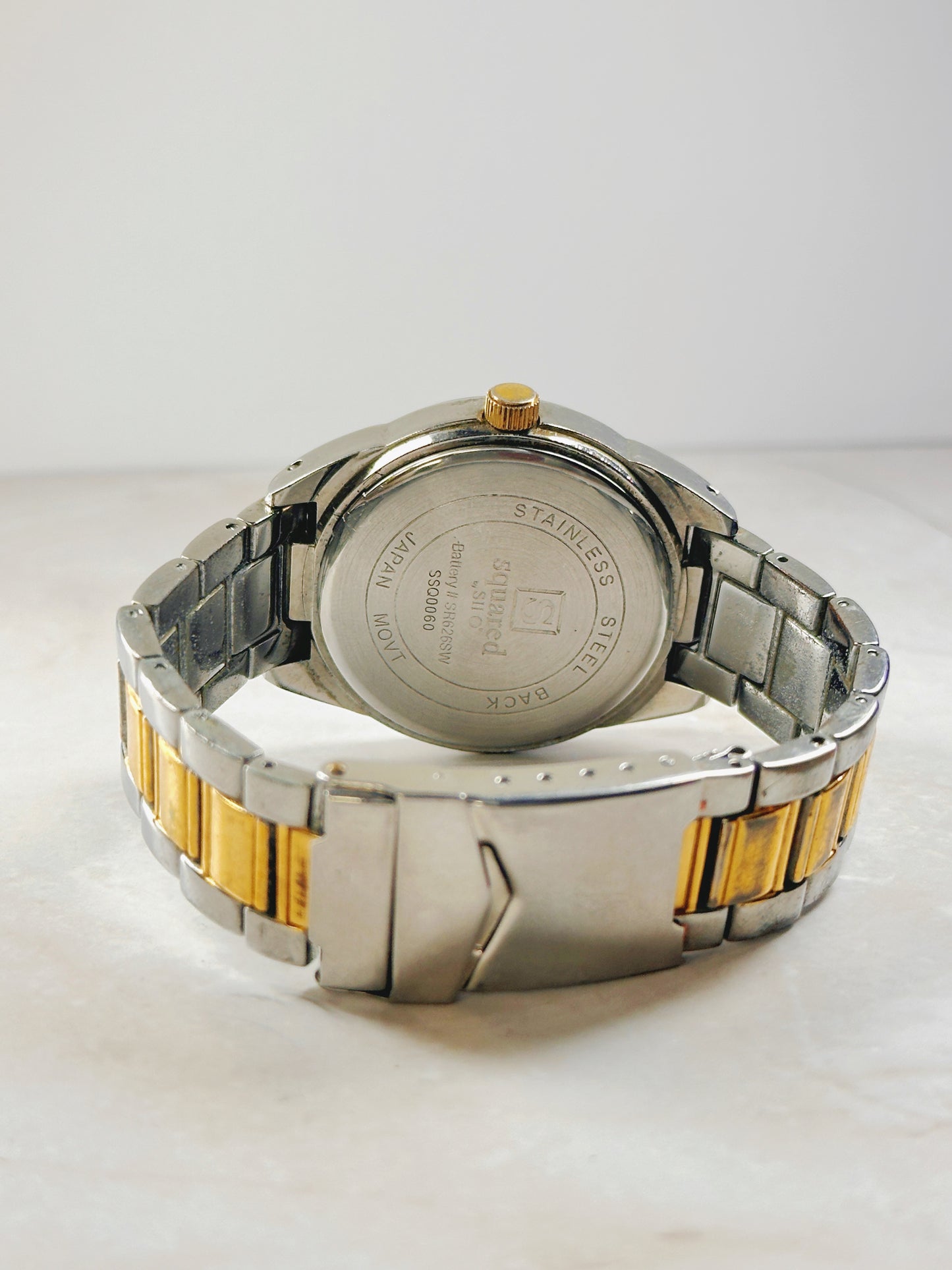 Two-Tone Quartz Watch – Date – 50M Water Resistant – Gold Bezel – New Battery