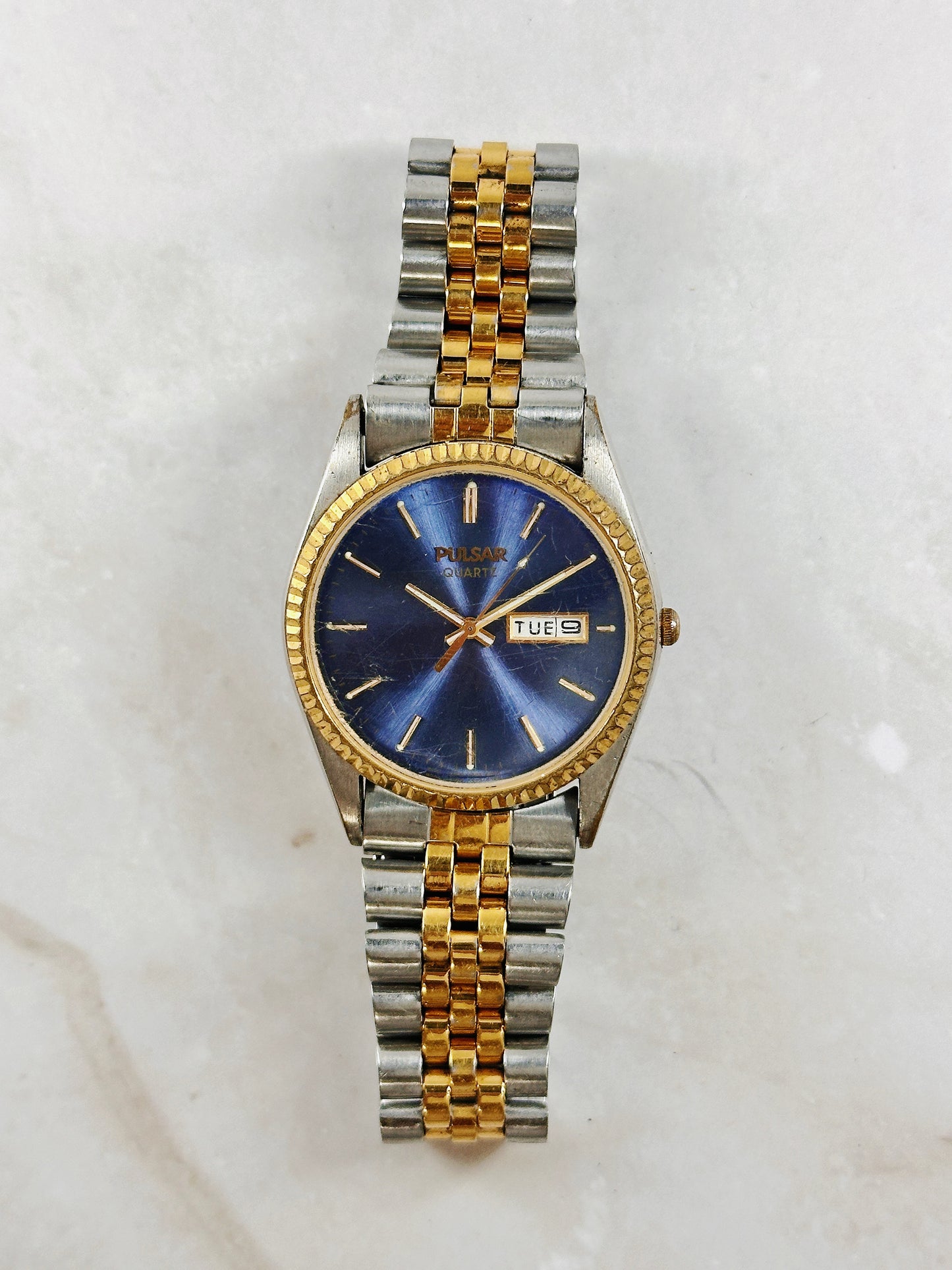 Pulsar Two-Tone Watch – Blue Dial – Day & Date – Gold Bezel – New Battery