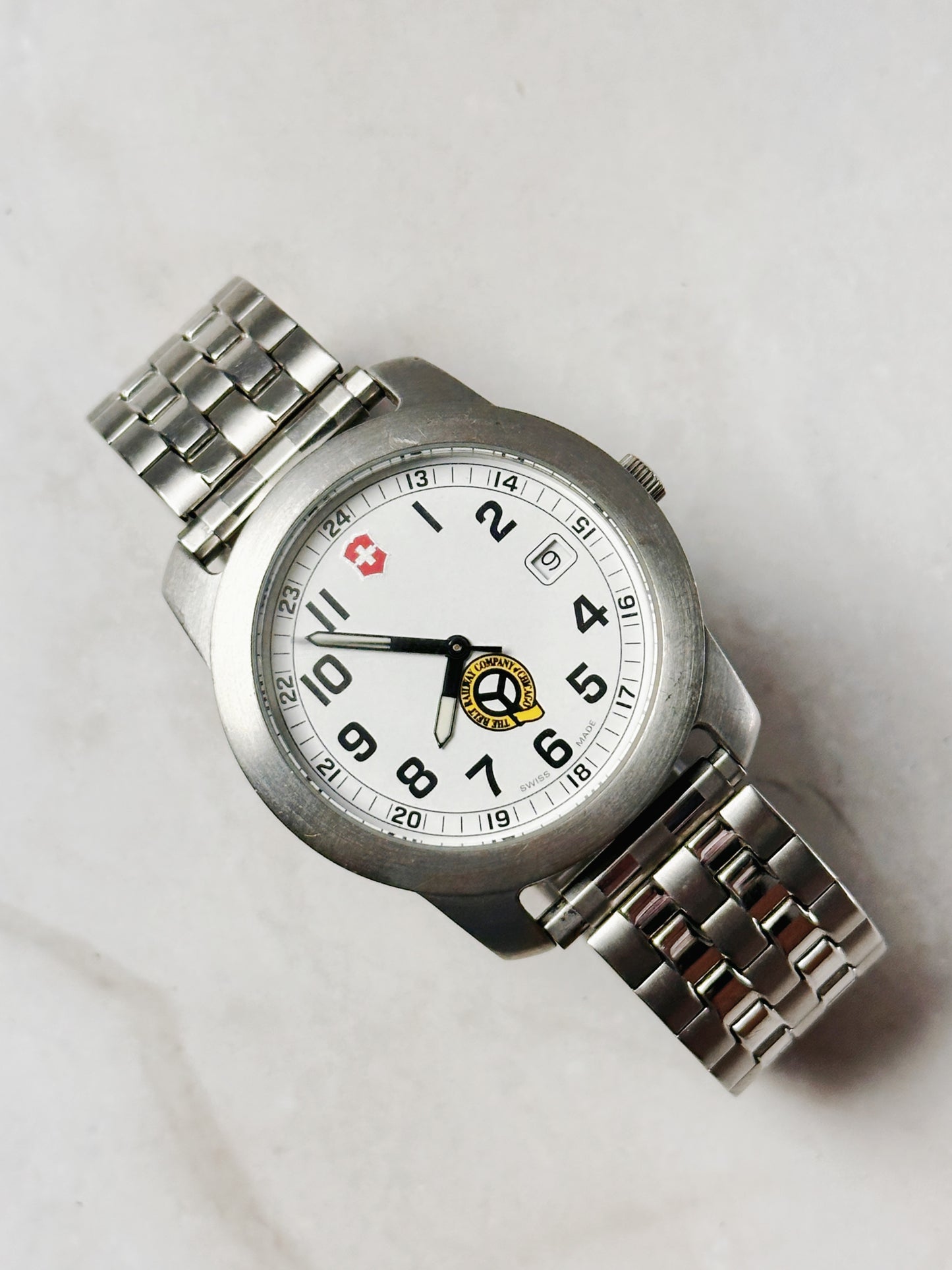 Victorinox Swiss Army Stainless Steel Watch – Date – 24 Hour Dial – Swiss Made – New Battery
