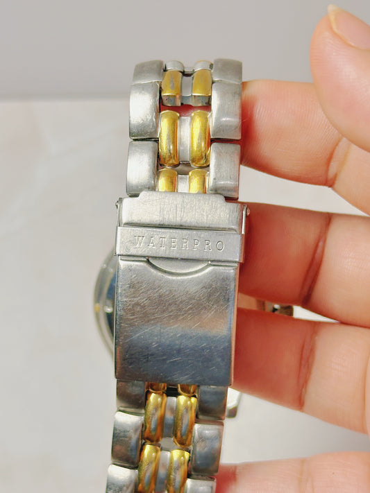 GUESS Two-Tone Sport Watch – Date – 50M Water Resistant – Japan Movement – New Battery