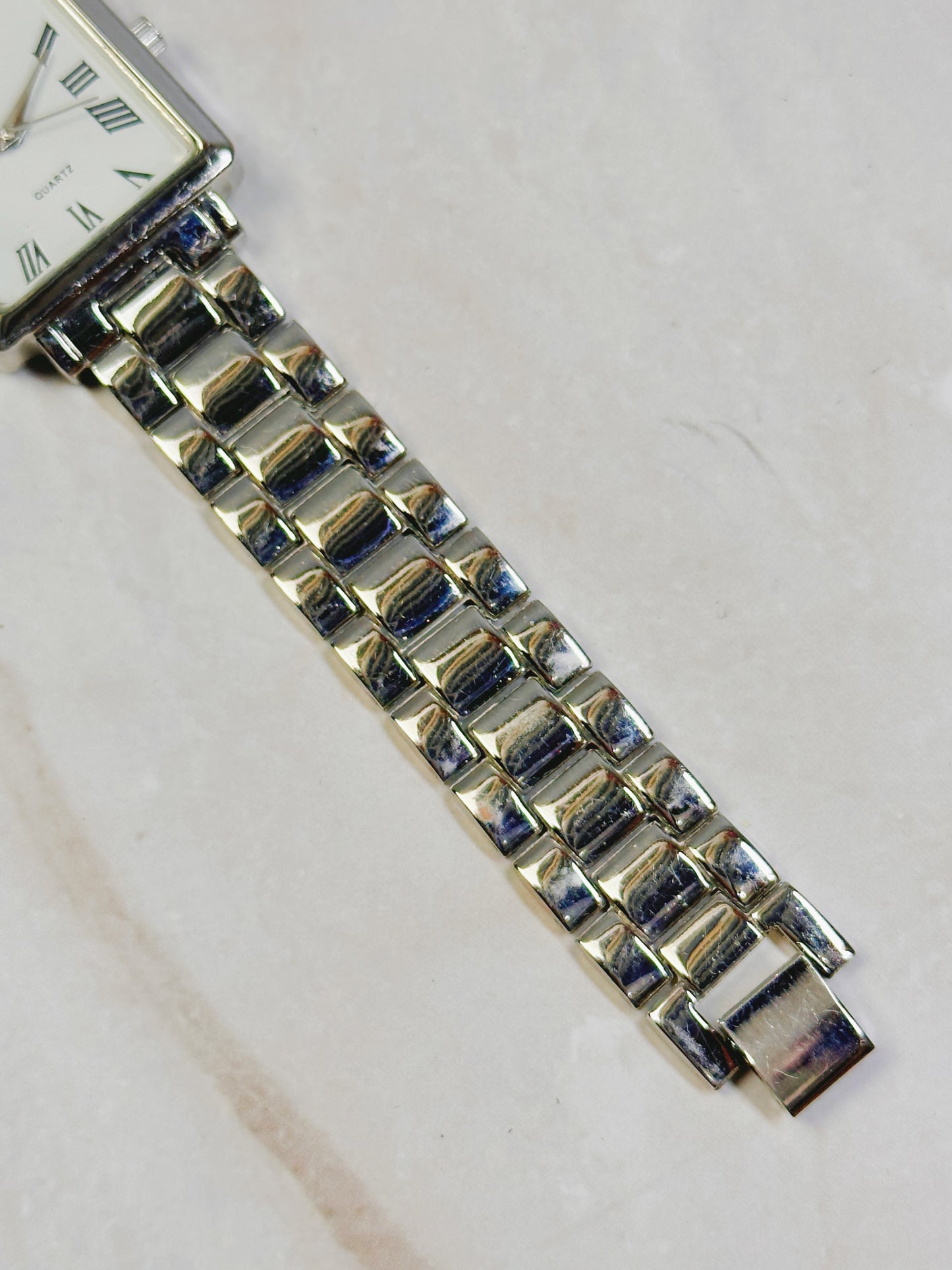 Silver Tone Square Tank Style Watch – Roman Numerals – Stainless Steel Bracelet – Quartz – New Battery