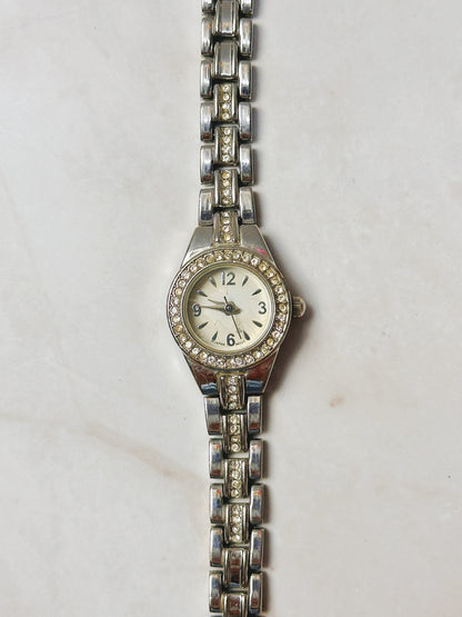 Silver Tone Rhinestone Accent Bracelet Watch – Cream Dial – Japan Movt – New Battery