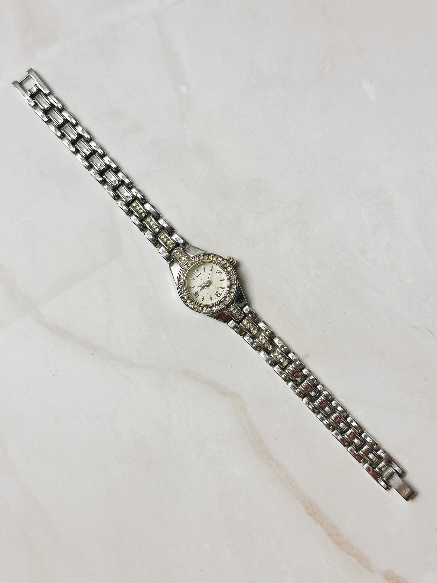 Silver Tone Rhinestone Accent Bracelet Watch – Cream Dial – Japan Movt – New Battery