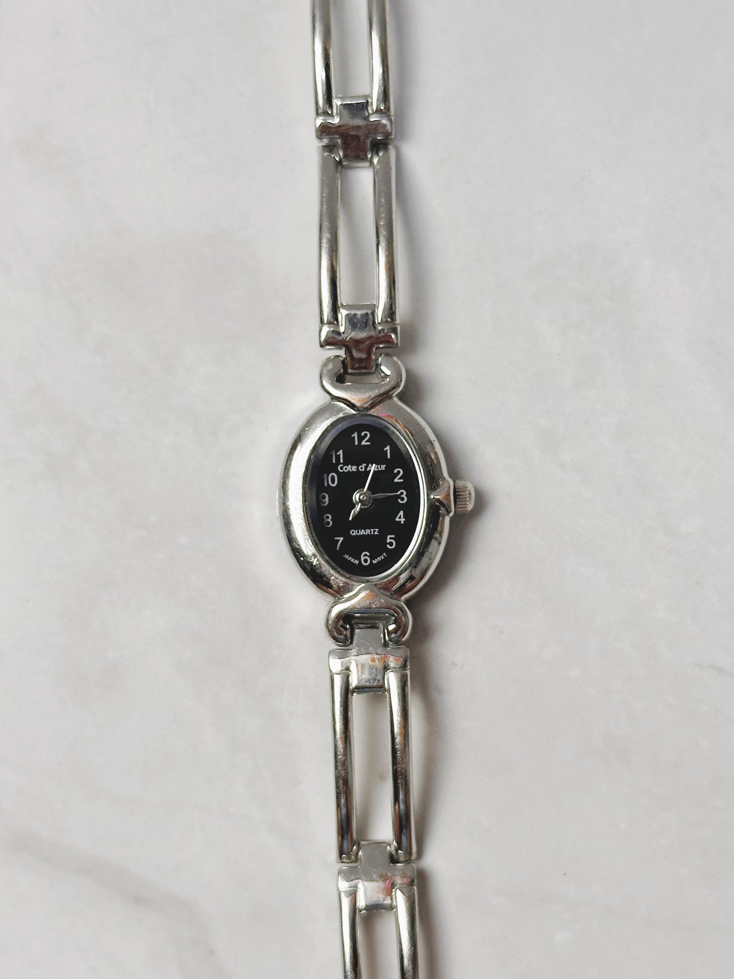 Cote d’Azur Silver Tone Petite Bracelet Watch – Black Dial – Quartz – New Battery