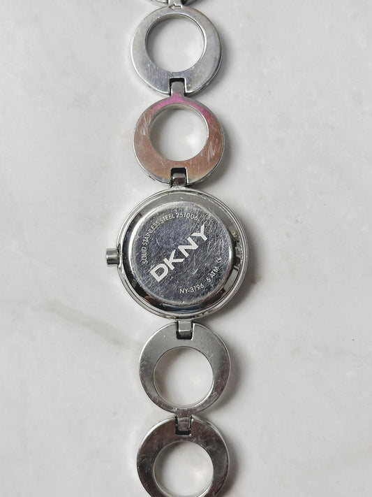 DKNY Silver Tone Bracelet Watch – Modern Circle Link Design – Minimalist Dial – New Battery