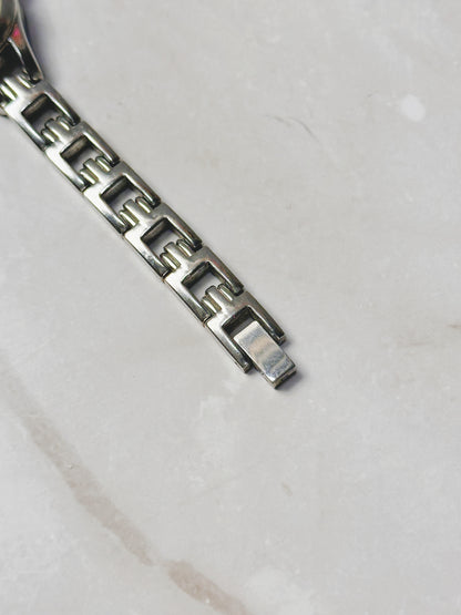 Silver Tone Analog Bracelet Watch – Minimalist Dial – Quartz – New Battery