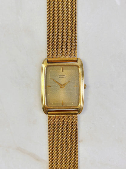 Seiko Quartz Gold-Tone Rectangular Watch – Textured Dial – Mesh Bracelet