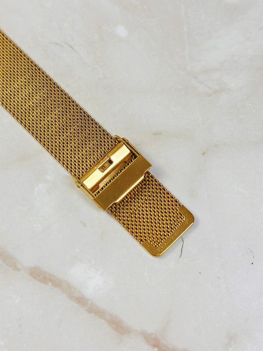 Seiko Quartz Gold-Tone Rectangular Watch – Textured Dial – Mesh Bracelet