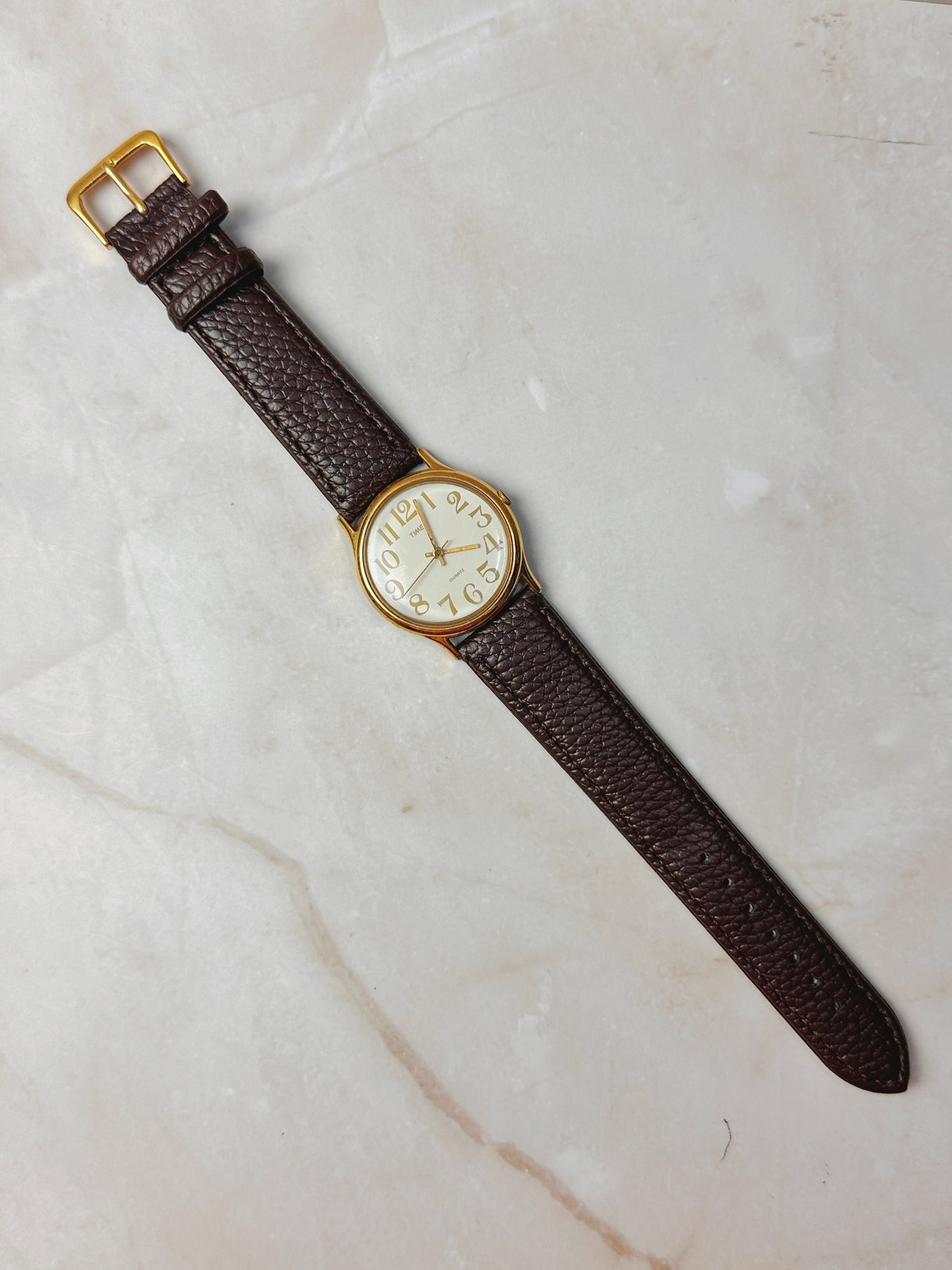 Timex Classic Dress Watch – Gold Tone Case – Arabic Numerals – Brown Leather Strap – Quartz – Unisex - New Battery