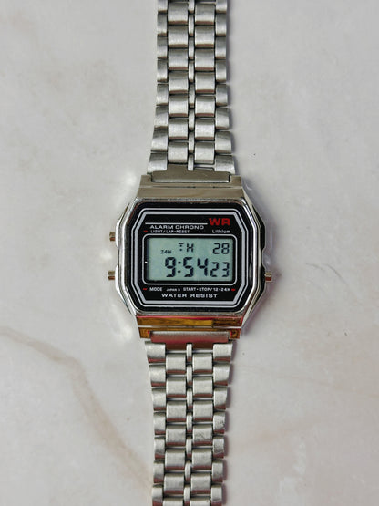Vintage Style Digital Alarm Chronograph Watch – Stainless Steel Bracelet – WR – Quartz – New Battery