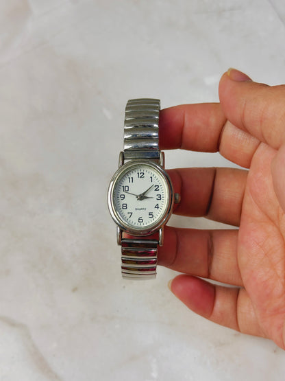 Classic Silver Tone Watch – White Dial – Arabic Numerals – Stretch Bracelet – Quartz – New Battery