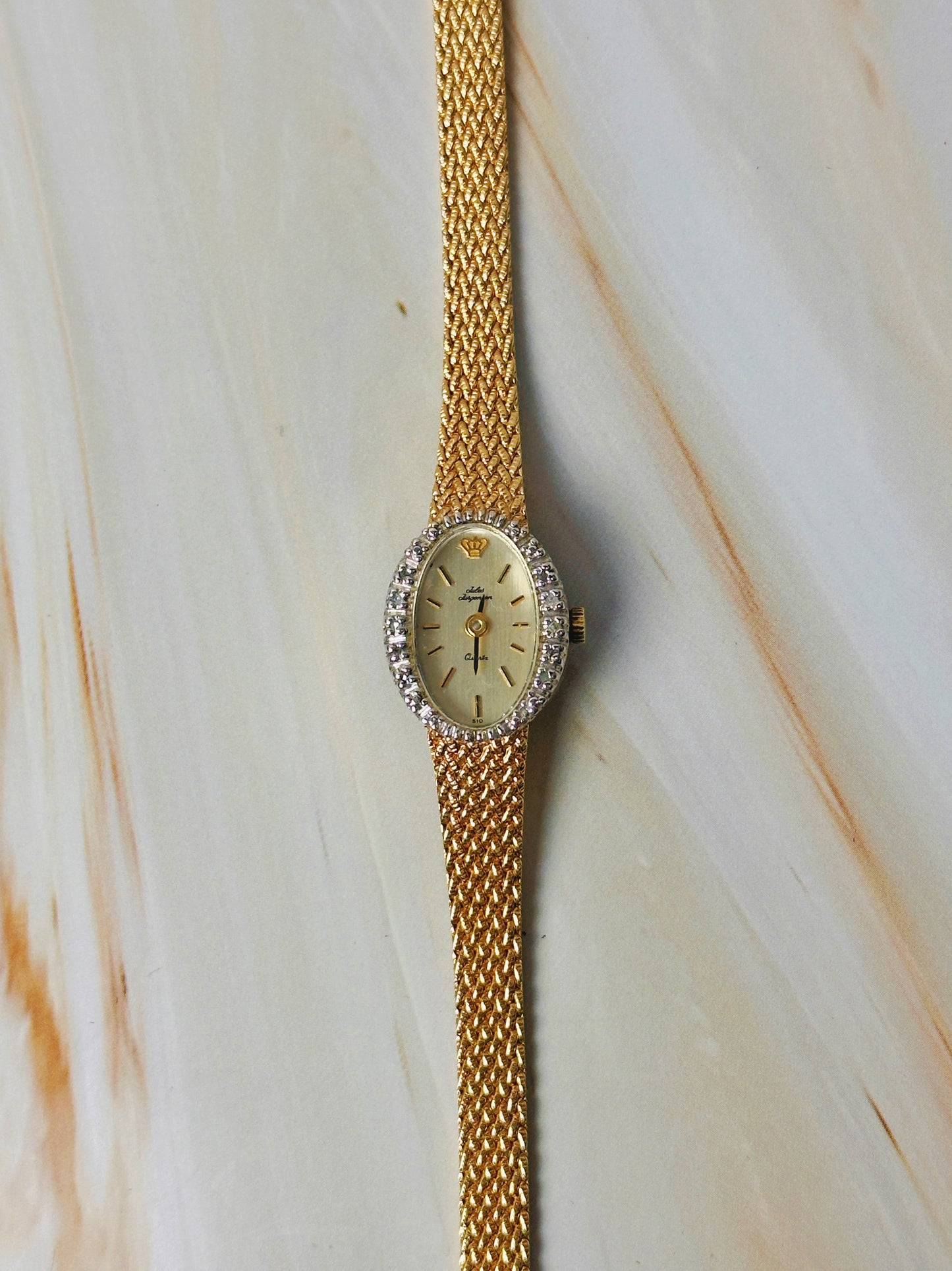 Jules Jurgensen Women’s Gold Tone Oval Watch – Crystal Bezel – Quartz Dress / Jewelry Watch