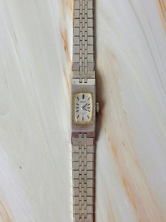 Vintage Seiko Women’s Watch – 23 Jewels Mechanical – Rectangular Case – Stainless Steel Bracelet
