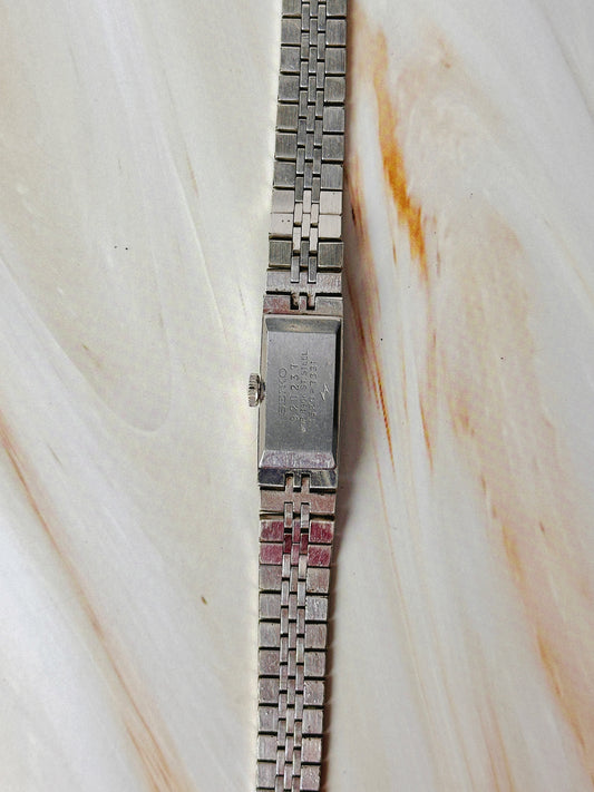 Vintage Seiko Women’s Watch – 23 Jewels Mechanical – Rectangular Case – Stainless Steel Bracelet