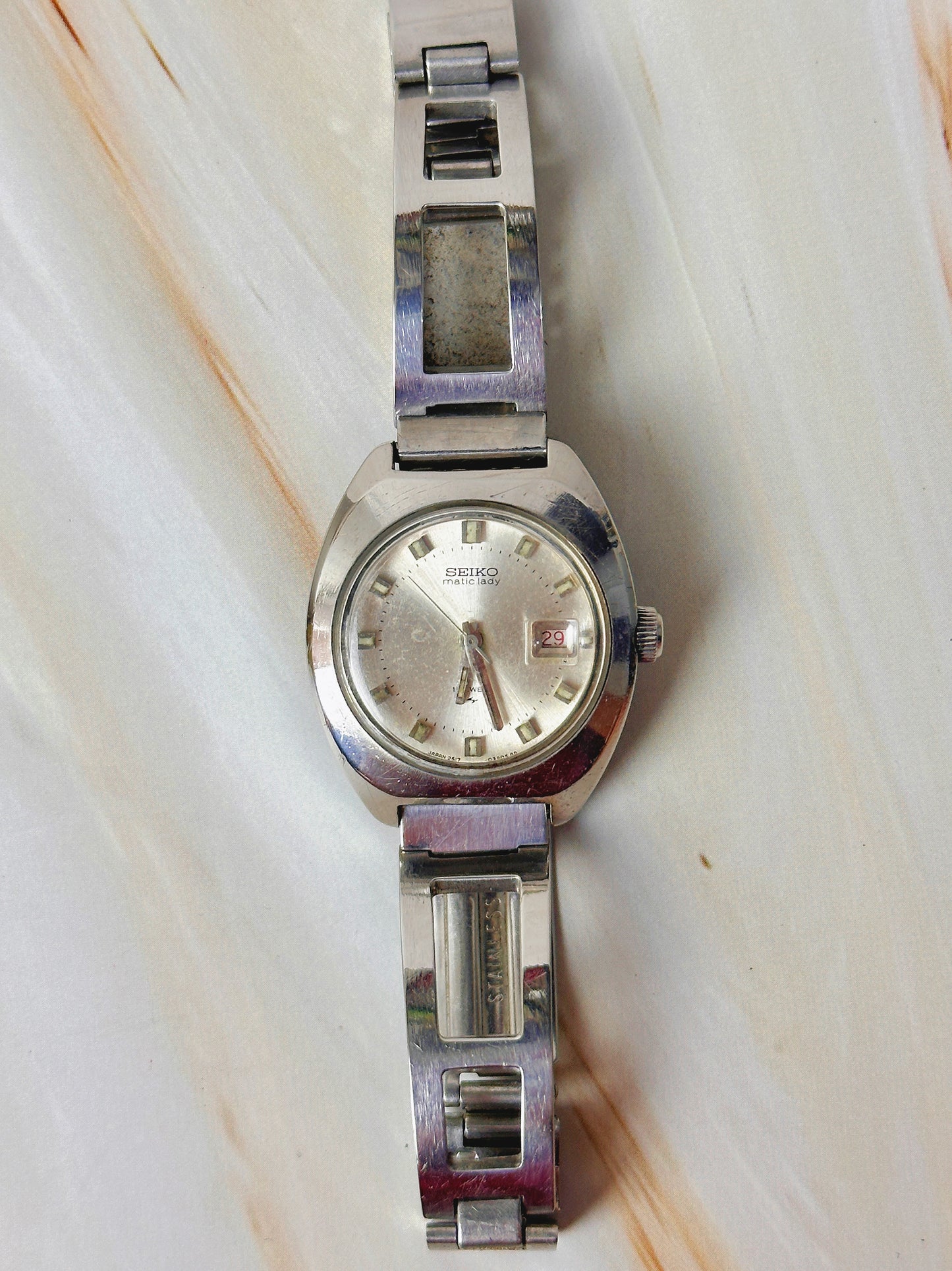 Seiko Matic Lady Vintage Watch – Automatic – Date – Stainless Steel Bracelet
