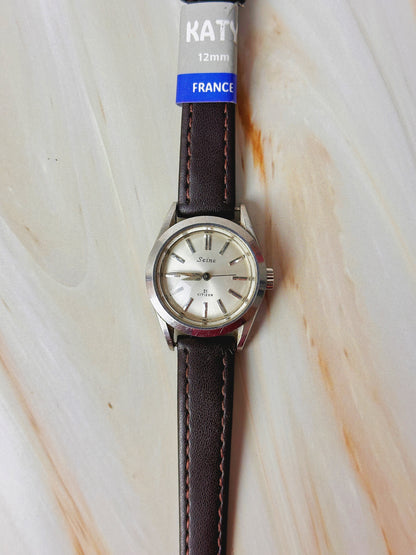 Vintage Citizen Seine Women’s Watch – 21 Jewels Mechanical – Stainless Steel – New Leather Strap