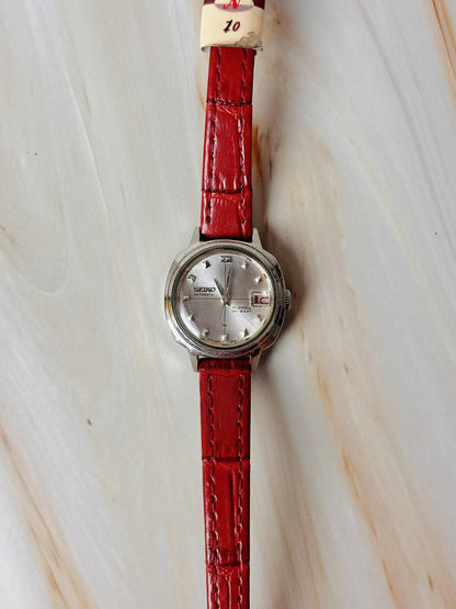 Vintage Seiko Automatic Women’s Watch – 17 Jewels Hi-Beat – Day Date – New Red Strap