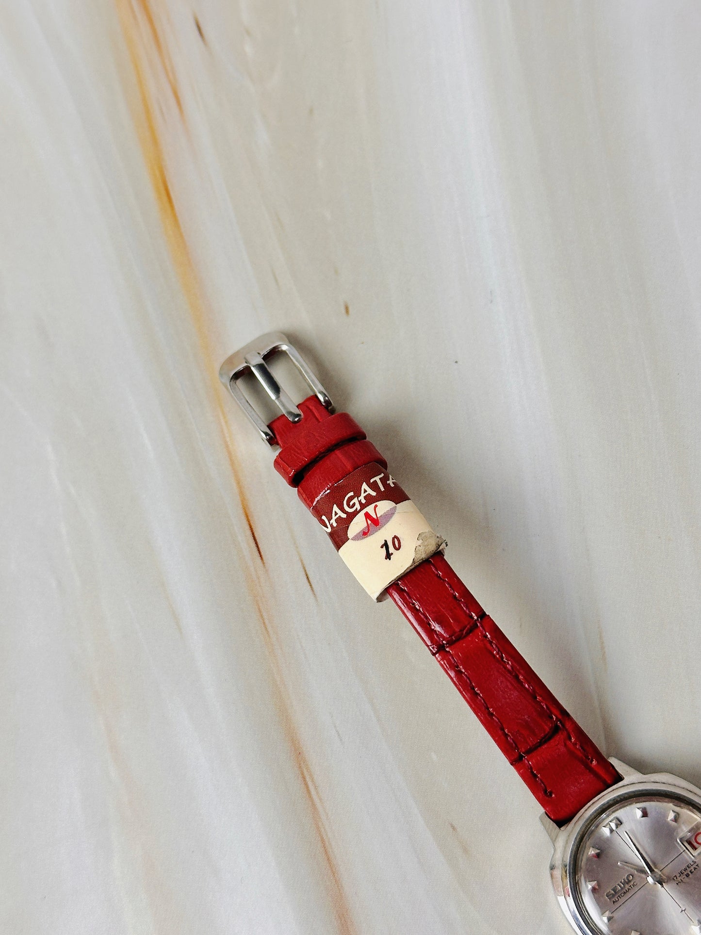 Vintage Seiko Automatic Women’s Watch – 17 Jewels Hi-Beat – Day Date – New Red Strap