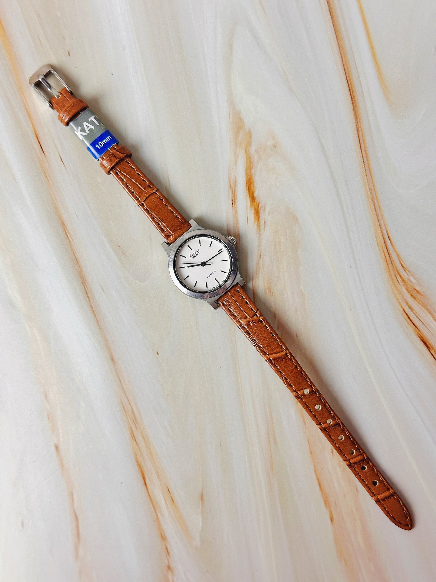 Seiko Avenue Women’s Stainless Steel Watch – White Dial – WR 10 BAR – Quartz – New Strap