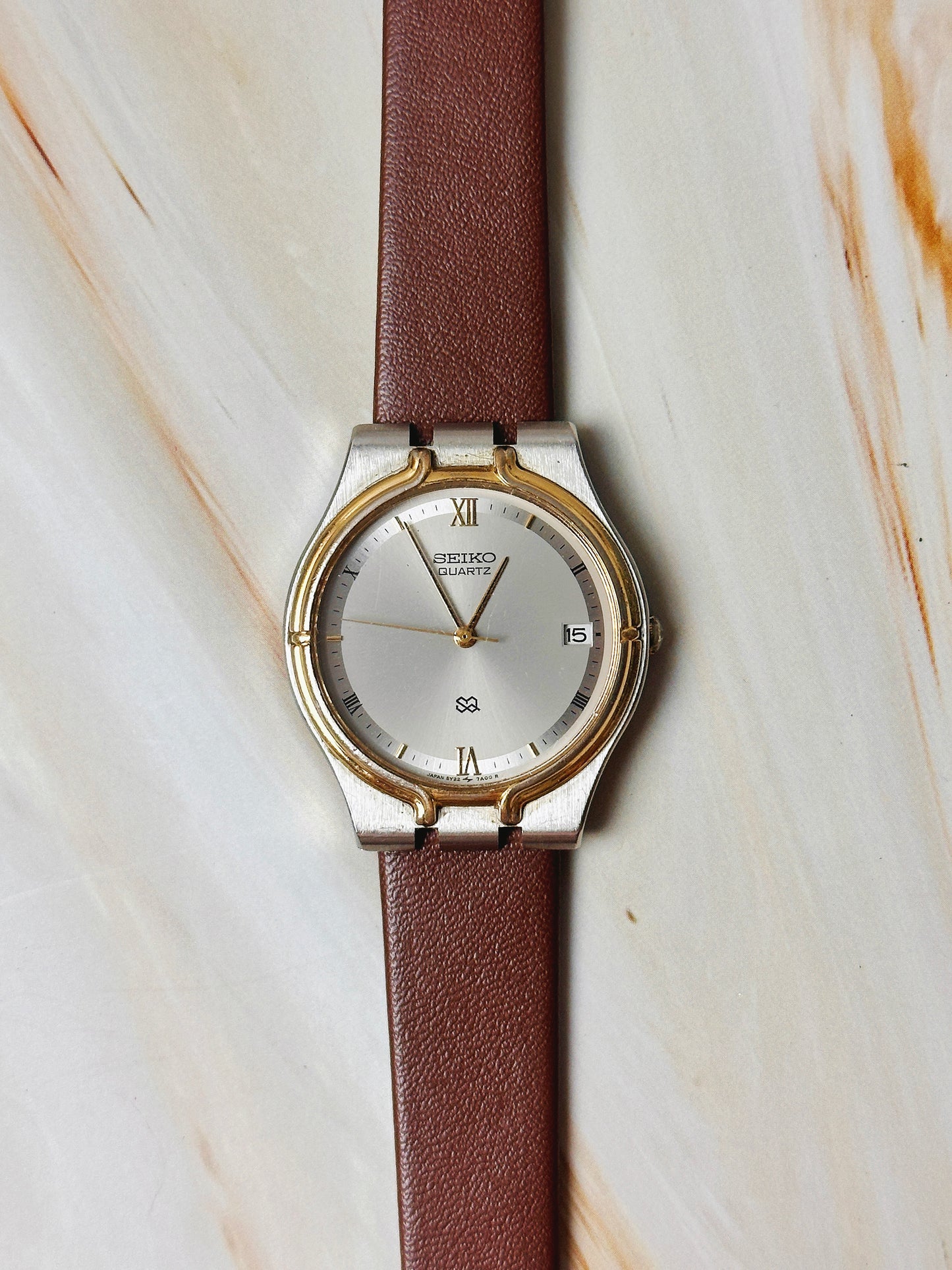 Seiko Quartz Men’s Watch – Two Tone Case – Date – Dark Brown Leather Strap