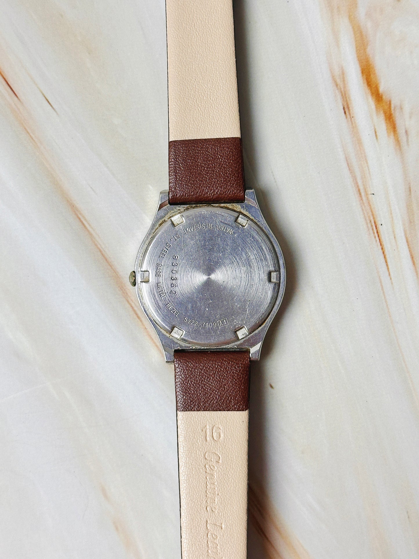 Seiko Quartz Men’s Watch – Two Tone Case – Date – Dark Brown Leather Strap
