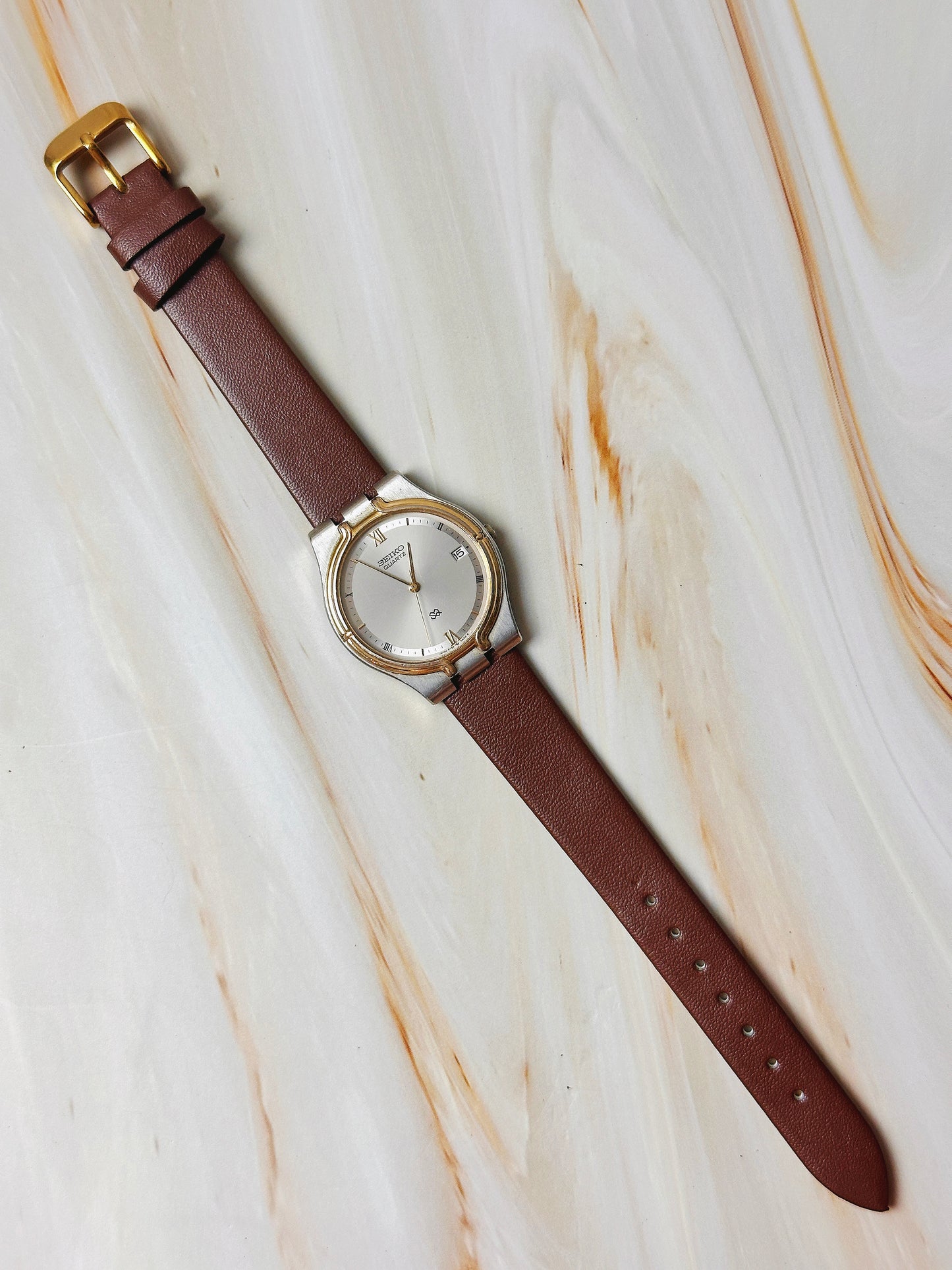 Seiko Quartz Men’s Watch – Two Tone Case – Date – Dark Brown Leather Strap