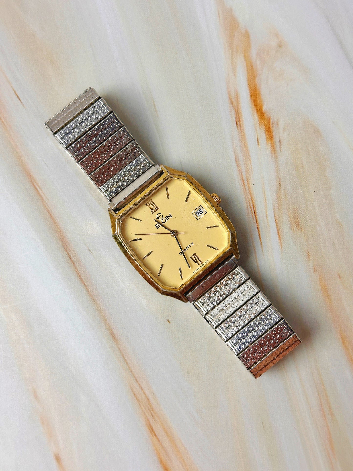 Elgin Quartz Vintage Watch – Gold Tone Square Case – Date – Two Tone Expansion Bracelet