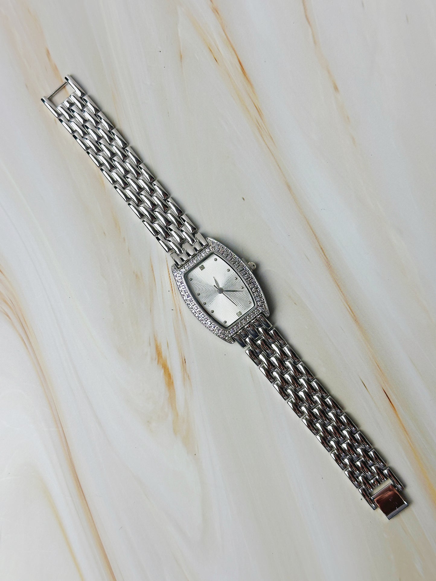 Ladies Dress Watch – Silver Tone – Crystal Bezel – Bracelet – With Box