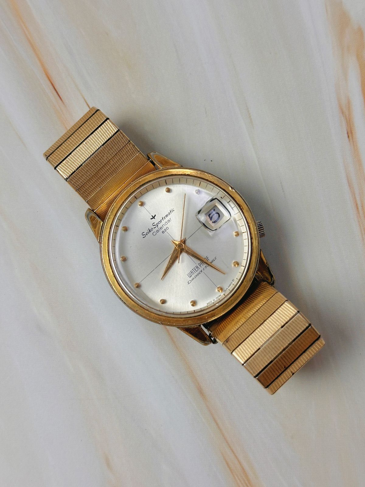Seiko Sportsmatic Calendar 820 Vintage Automatic Watch – Gold Tone – Date – Diashock 17 Jewels