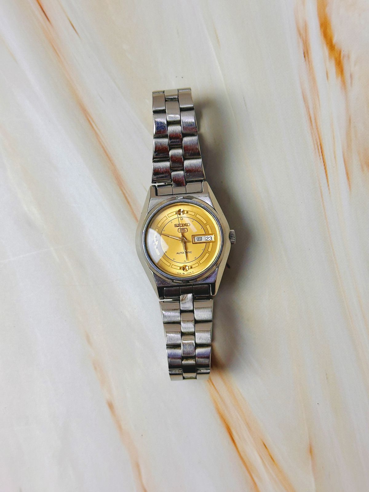 Seiko 5 Automatic Women’s Watch – Gold Dial – Day Date – 17 Jewels – Stainless Steel