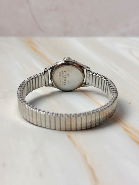 Seiko Vintage Women’s Watch – 23 Jewels – Manual Wind – Stainless Steel Dress Watch