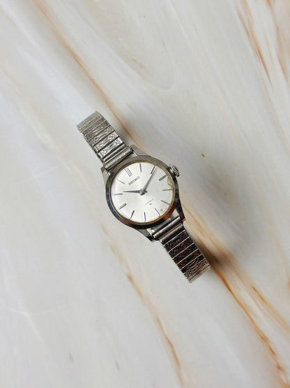 Seiko Vintage Women’s Watch – 23 Jewels – Manual Wind – Stainless Steel Dress Watch